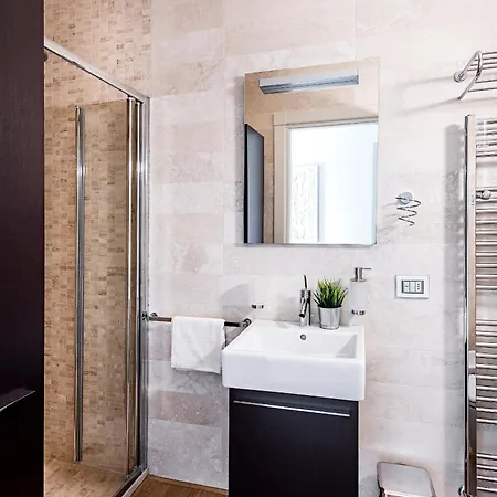Luxury Lake-front Catullo By Whale Homes Apartment Sirmione