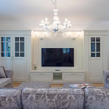 Luxury Lake-front Catullo By Whale Homes Apartment Sirmione